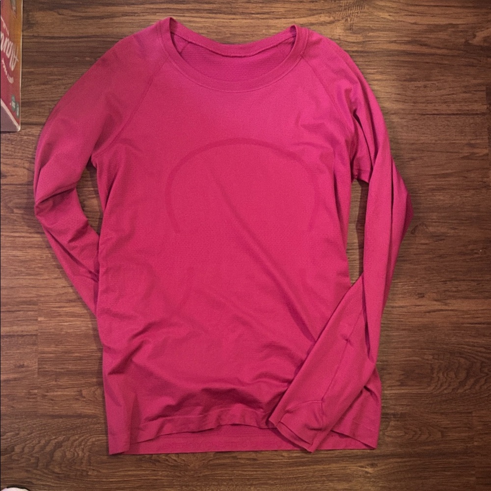 Womens Long Sleeve Swiftly Tech